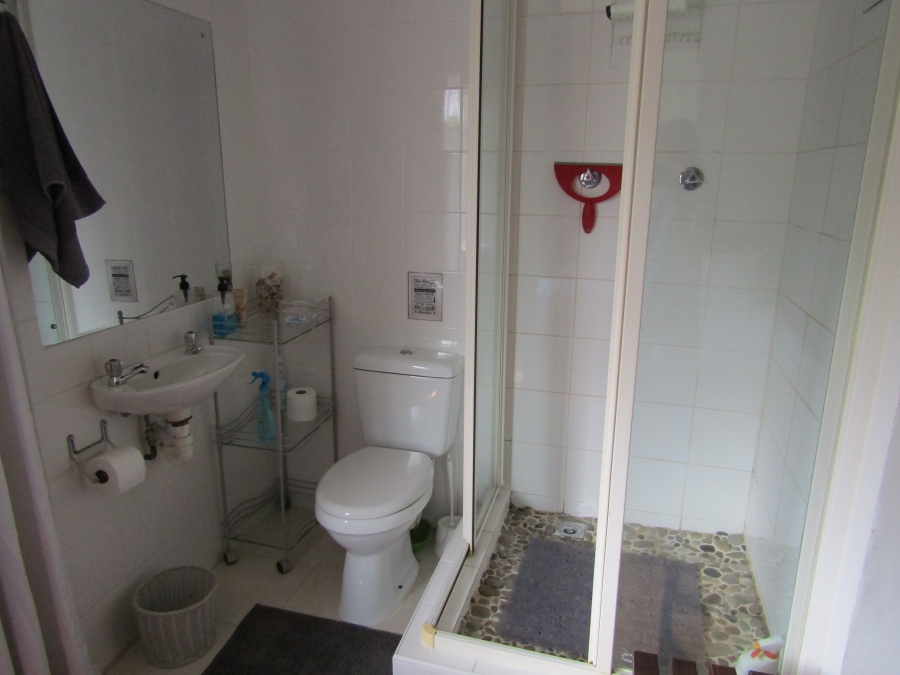 5 Bedroom Property for Sale in Oyster Bay Eastern Cape